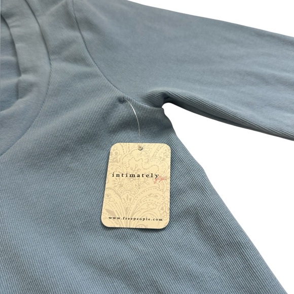 NWT Free People Intimately Light Blue Long Sleeve Shirt M - Picture 4 of 9